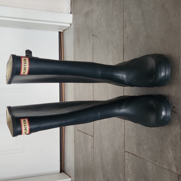 Hunter Boots - Picture 2 of 8